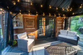loft+Fire pit+Bar room+3 seasons gazebo+Coffee bar - Image 2