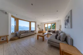 Chalet Enchanteur sauna, jacuzzi, 13pax - Image 4
