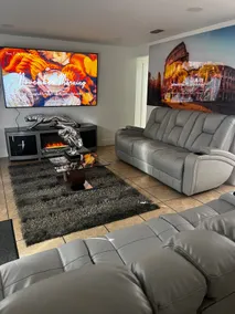 The house of paradise - Image 2