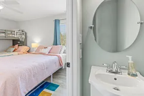 Just Listed! Milo’s Nest: Peaceful Coastal Retreat - Image 5