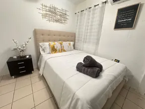 7 min from the beach 20 min from airport, 4 guest - Image 3