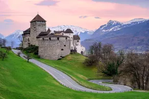 Trewia 9 - Modern Studio Vaduz Center - free Parking - Image 4