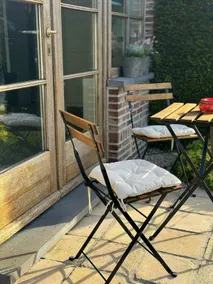 TussenGentenKortrijk a cozy guesthouse - Image 4