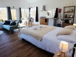 Le Scandinave - Romantik Balneo Terrace Netflix - Image 4