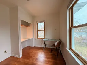 Downtown Camas Apartment - Image 5