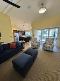 Lakefront Retreat | Sunsets + Kayaks + Springs - Image 4