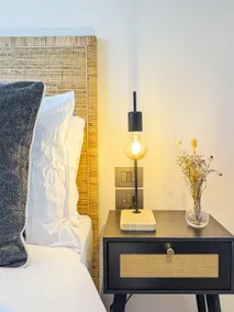 Lake View · Apartment New, Top Design and King Bed - Image 4