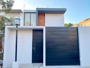 Amaranta Apart: Modern Apartment in a Gated Condominium - Image 2