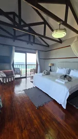 Seaview Beachfront Hideaway for 2, Ponta Do Ouro - Image 3