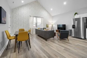 Luxe Downtown Townhome-Sleeps 6 Brand New Build! - Image 5