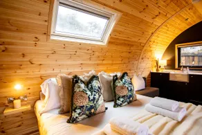 The Roe at Snowhill Glamping - Image 4