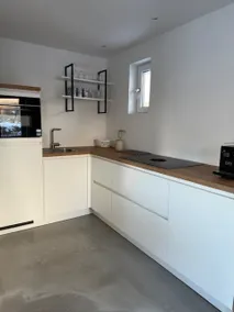 Studio 14 - Image 3