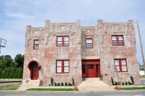 Imperial Apartment C - Image 4