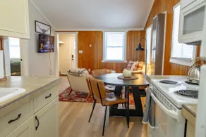 Cozy cottage near Otsego Lake County Park - Image 3