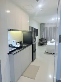 Luxe City Studios near Mall, JTower Residences - Image 2