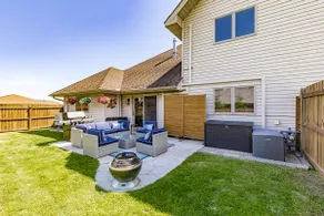 The New York | Fenced Yard & Garage Near Duluth - Image 2