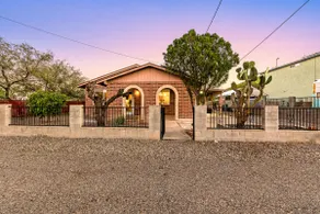 Sail Away Casa: Downtown Tucson’s Best Epic - Image 2