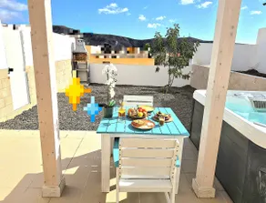 Jacuzzi Apartment - Image 3