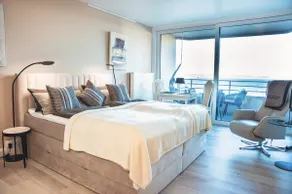 Stylish studio with sea view - Image 2