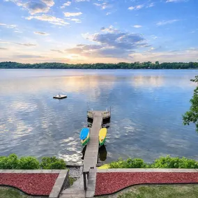 A lakefront retreat w/dock *Groups* 1 Hr from Mpls - Image 2