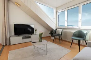 Aurora apartment overlooking the lake & mountains - Image 3