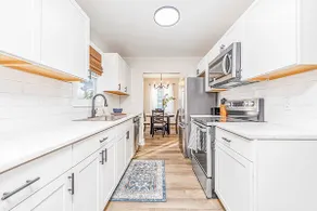 The 206: Oakland • Modern 3BR • Bragg • VA • FSU - Image 4