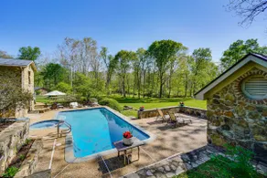 Aldie Home w/ Private Pool: Near Wineries! - Image 3