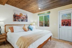 Private Cozy Modern Southwest Style Casita - Image 2