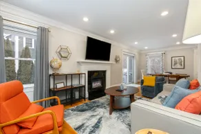 Quiet Boston-Area Sanctuary, Elegant & Comfortable - Image 5