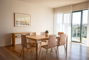 Waterfront Apartment at Luxury Anglesea Resort - Image 3