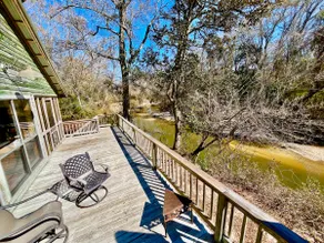 Bolo Creek Loghouse - Image 5