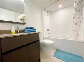 YVR Traveler’s Choice:Chic 1BR in Central Richmond - Image 4