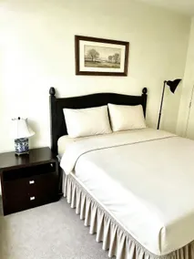 YVR Traveler’s Choice:Chic 1BR in Central Richmond - Image 3