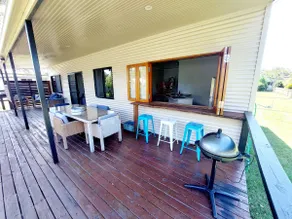 Driftwood cottage @ Poona - Image 2