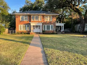 The Red Brick House - Image 2