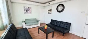 Baltimore Hideaway + Private Patio + 1pm checkout - Image 2