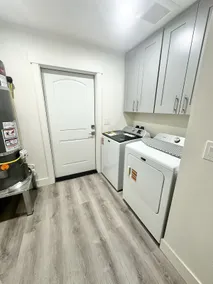 Freshly Renovated 3-Bedroom Single-Level Retreat - Image 5