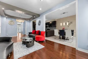 Ace of Spades: Modern 5B/2.5B,Kitchen, Parking! - Image 3