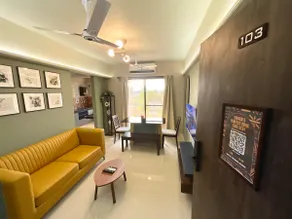Vianca's Vacay Luxury 2BHK Stay Near Panvel & Karjat - Image 5
