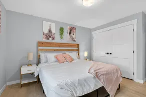 Beautiful 2bed 2bath duplex in westmount! - Image 2