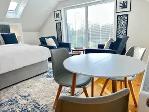 Private Studio w Parking | Near Kettering & A14 - Image 2