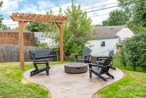 Renovated Retreat, FirePit, 2 King Beds, W/Garage - Image 3