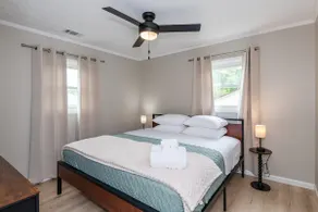 Renovated Retreat, FirePit, 2 King Beds, W/Garage - Image 4