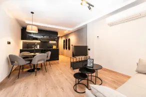 Ando Boutique, Quadruple Studio - Image 5
