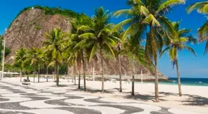 Leme: Air Conditioning, Beach, and Tranquility - Image 5