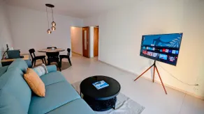 Modern app. w. Balcony &AC, 500m from Lake & Train - Image 5