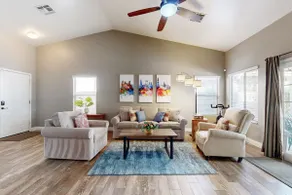 3BR Home with yard, patio furniture, mountain view - Image 2