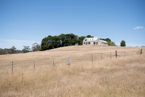 Farmhouse With Tamar River Views - Image 3