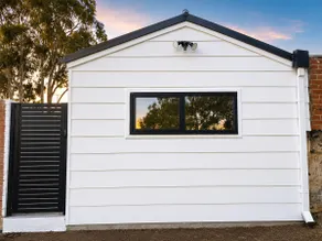 Brand New Studio Retreat in Perth - Image 3