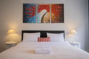 The Modern on Longley - 4 Bedroom Townhouse - Image 4